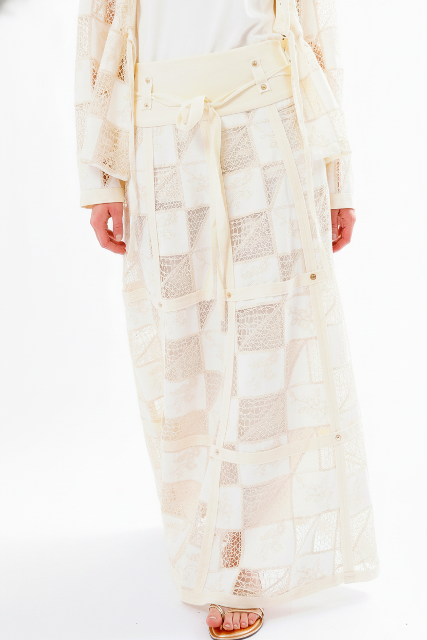 Zenith Embroidered Set