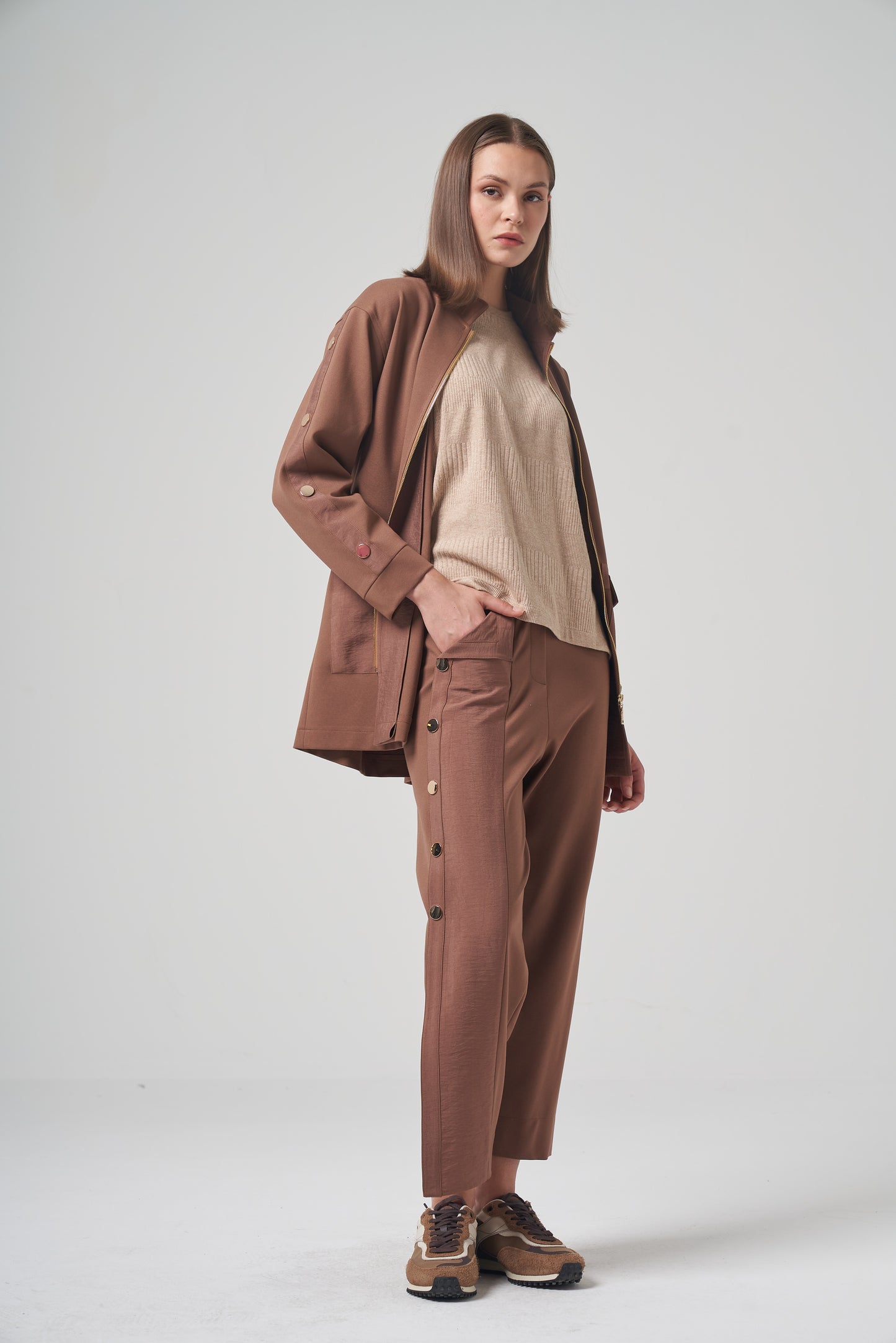 Gold Snap Detail Tobacco Set